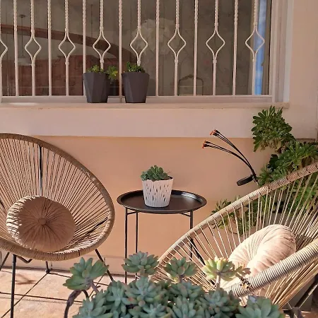 Sundora Sweet Case de vacanță